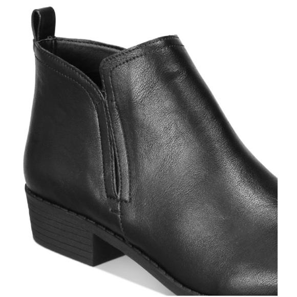 Black Ankle Boot for Women - Picture 2 of 6